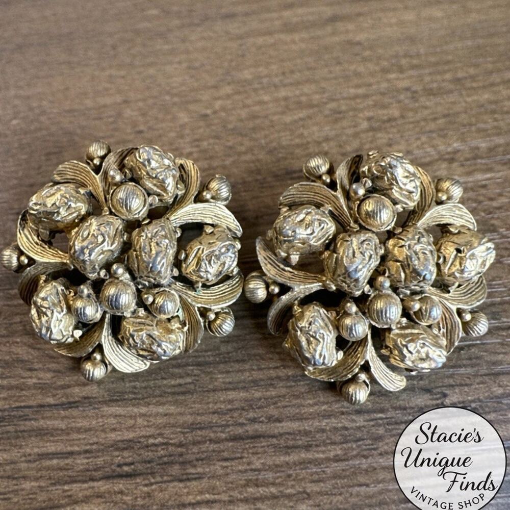 Vintage Florenza Gold Tone Cluster Large Clip-On Earrings Signed